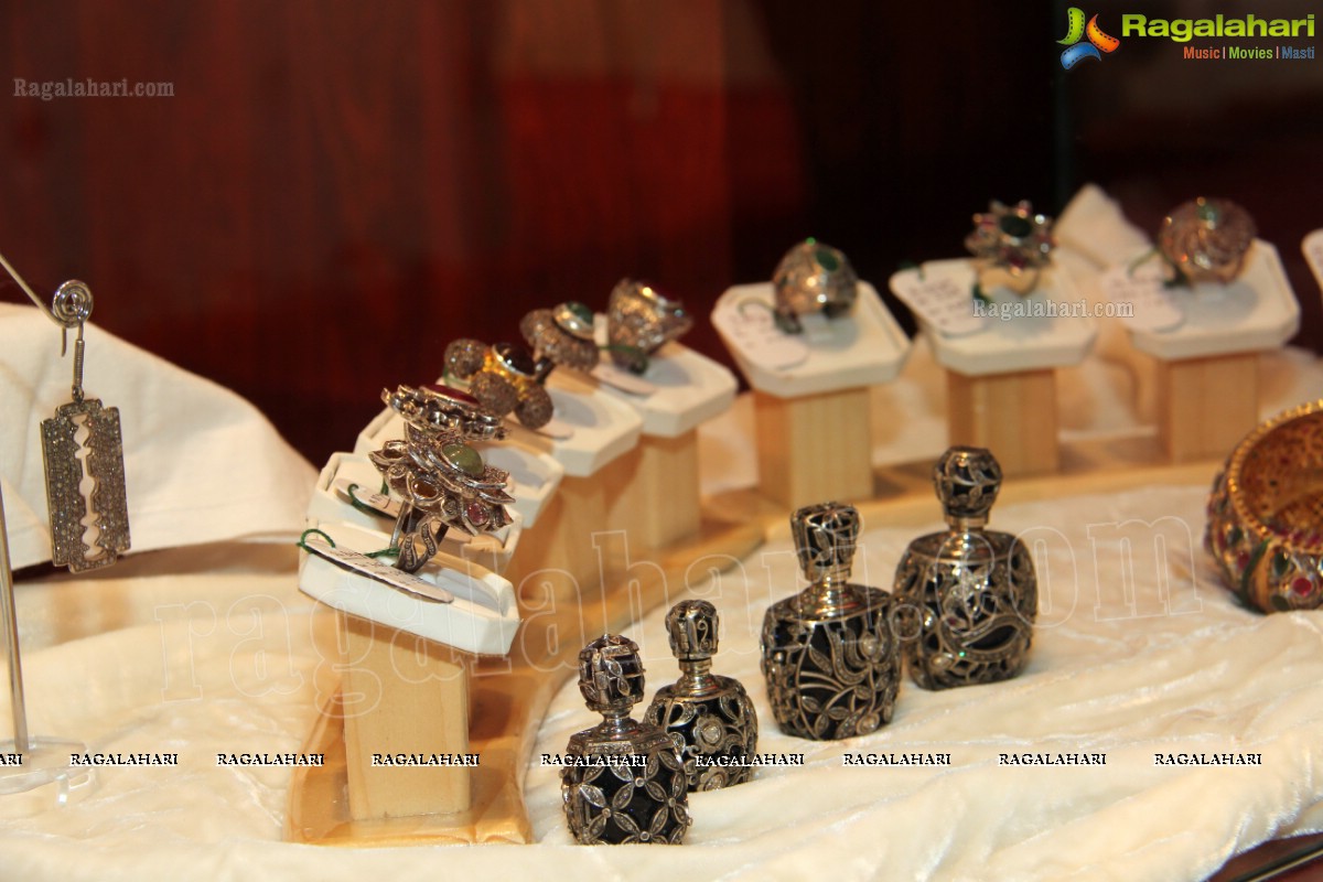 D. Purandeswari inaugurates 6th Edition of Hyderabad Jewellery, Pearl and Gem Fair (HJF)