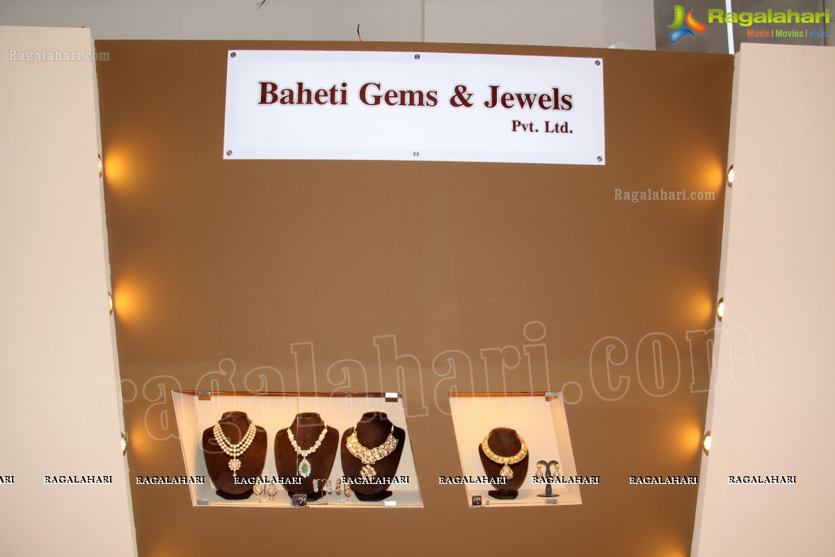 D. Purandeswari inaugurates 6th Edition of Hyderabad Jewellery, Pearl and Gem Fair (HJF)