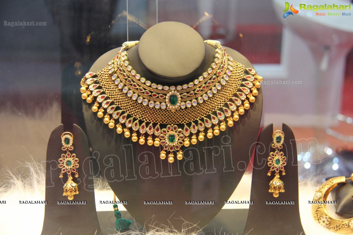 D. Purandeswari inaugurates 6th Edition of Hyderabad Jewellery, Pearl and Gem Fair (HJF)