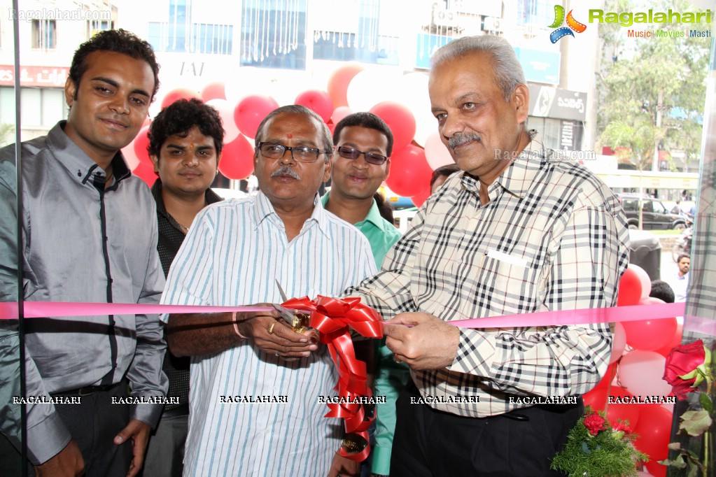 Chhabra 555 Launch at Banjara Hills, Hyderabad