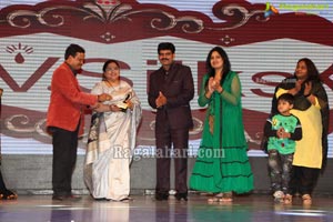 Cinema Mahila Awards 2013