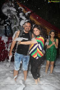 Dance Foam Party