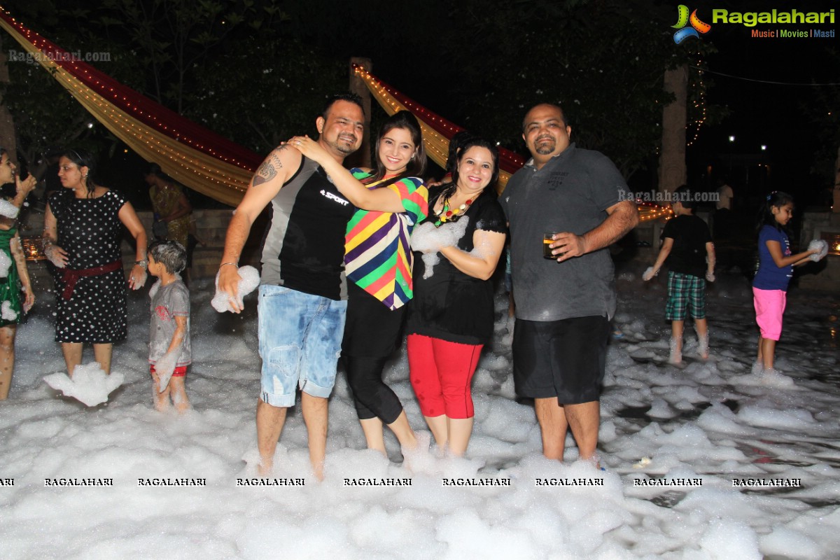 Dance Foam Party by Puru-Shalini Modani and Aditya-Monica Deenadayal