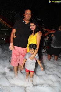 Dance Foam Party