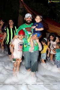 Dance Foam Party