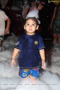 Dance Foam Party