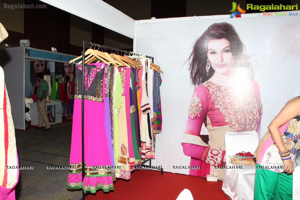 Surat Dreams Fashion Thrills Season IV