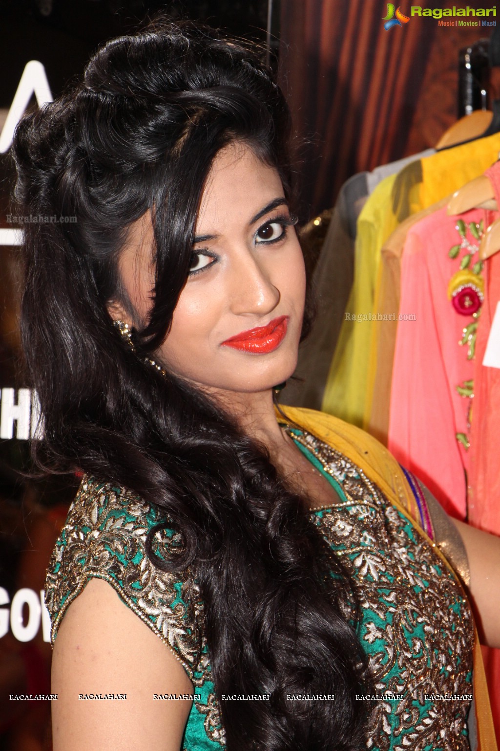 Surat Dreams Fashion Thrills Season IV