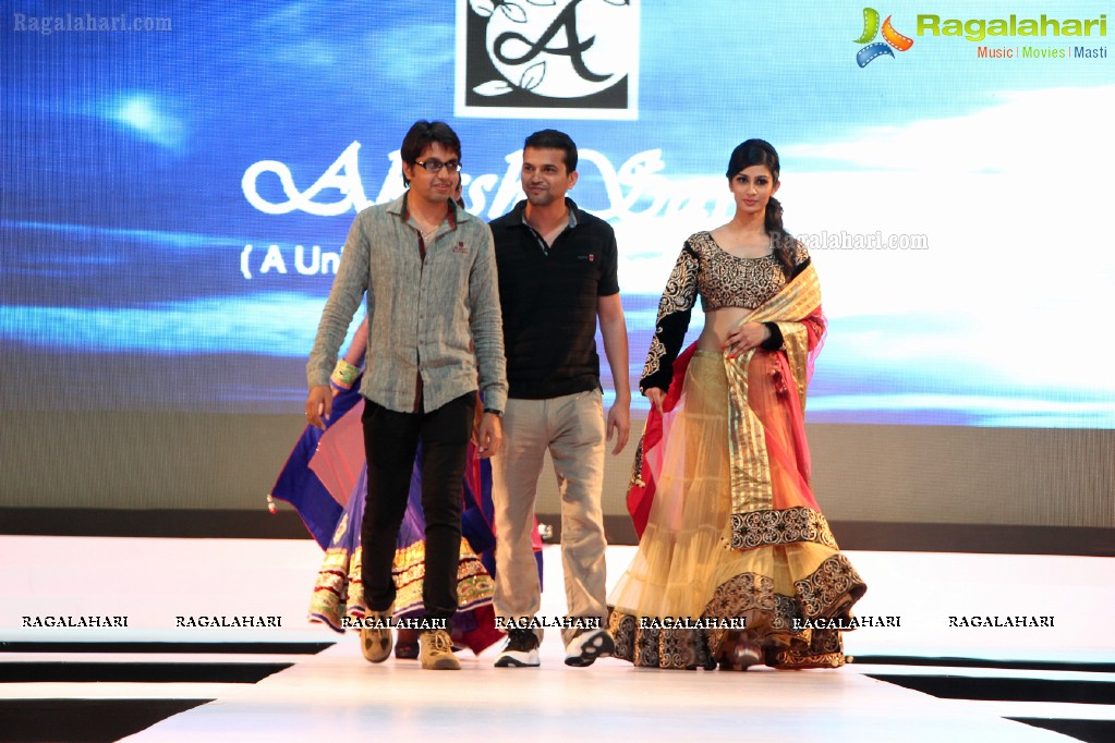 Surat Dreams Fashion Thrills Season IV