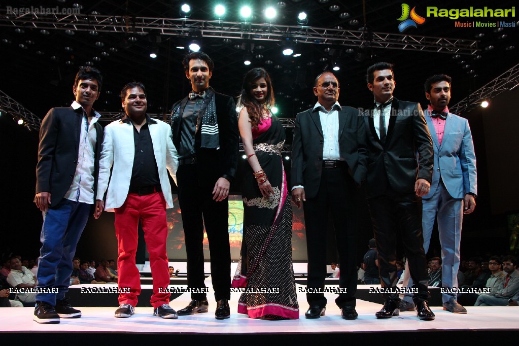 Surat Dreams Fashion Thrills Season IV