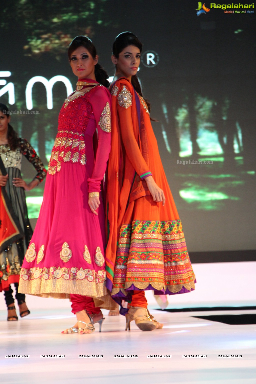 Surat Dreams Fashion Thrills Season IV