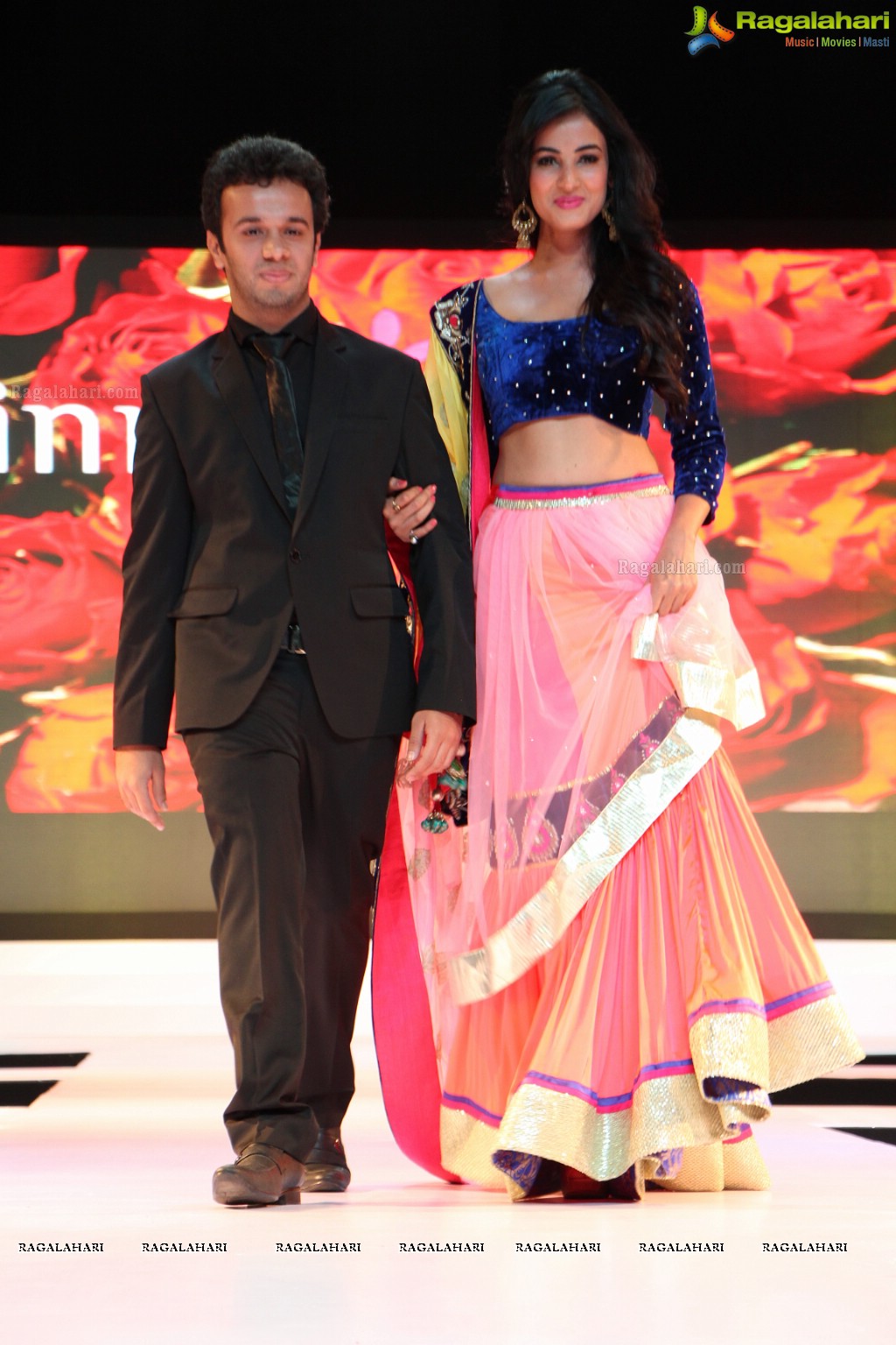 Surat Dreams Fashion Thrills Season IV