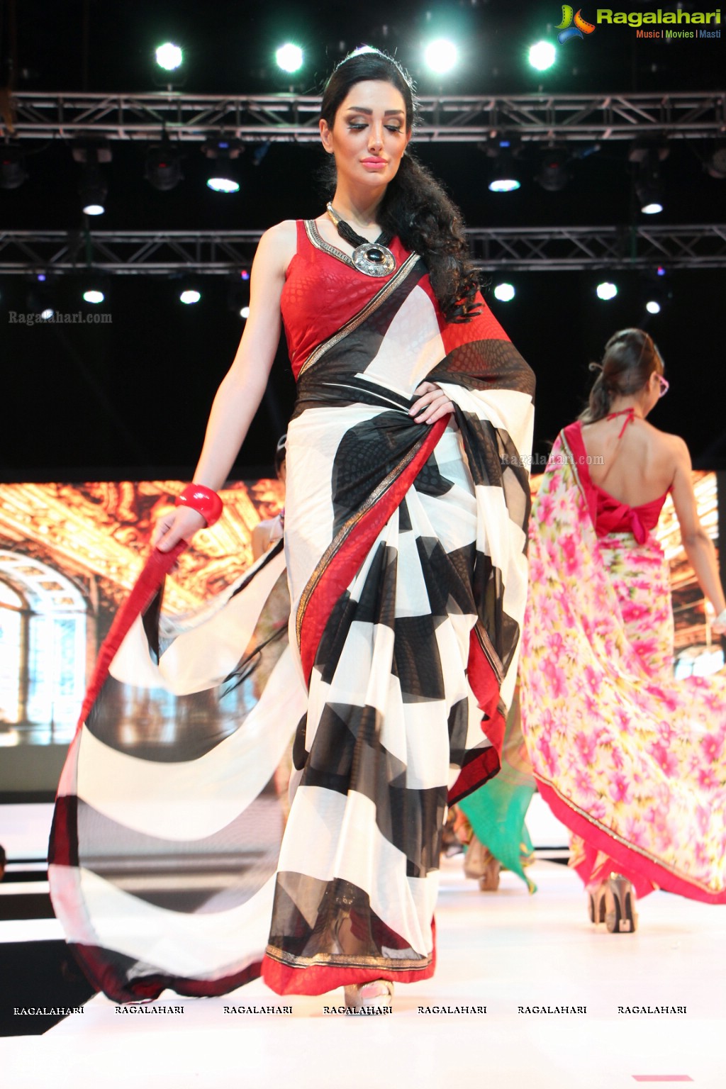 Surat Dreams Fashion Thrills Season IV