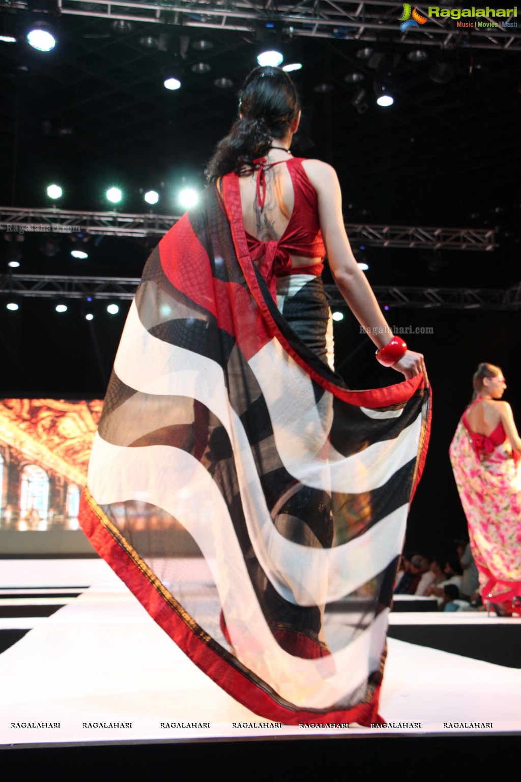 Surat Dreams Fashion Thrills Season IV