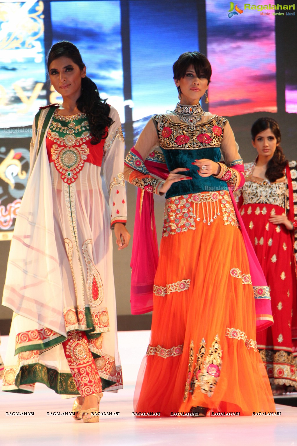 Surat Dreams Fashion Thrills Season IV