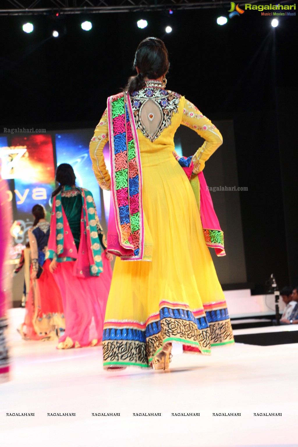 Surat Dreams Fashion Thrills Season IV