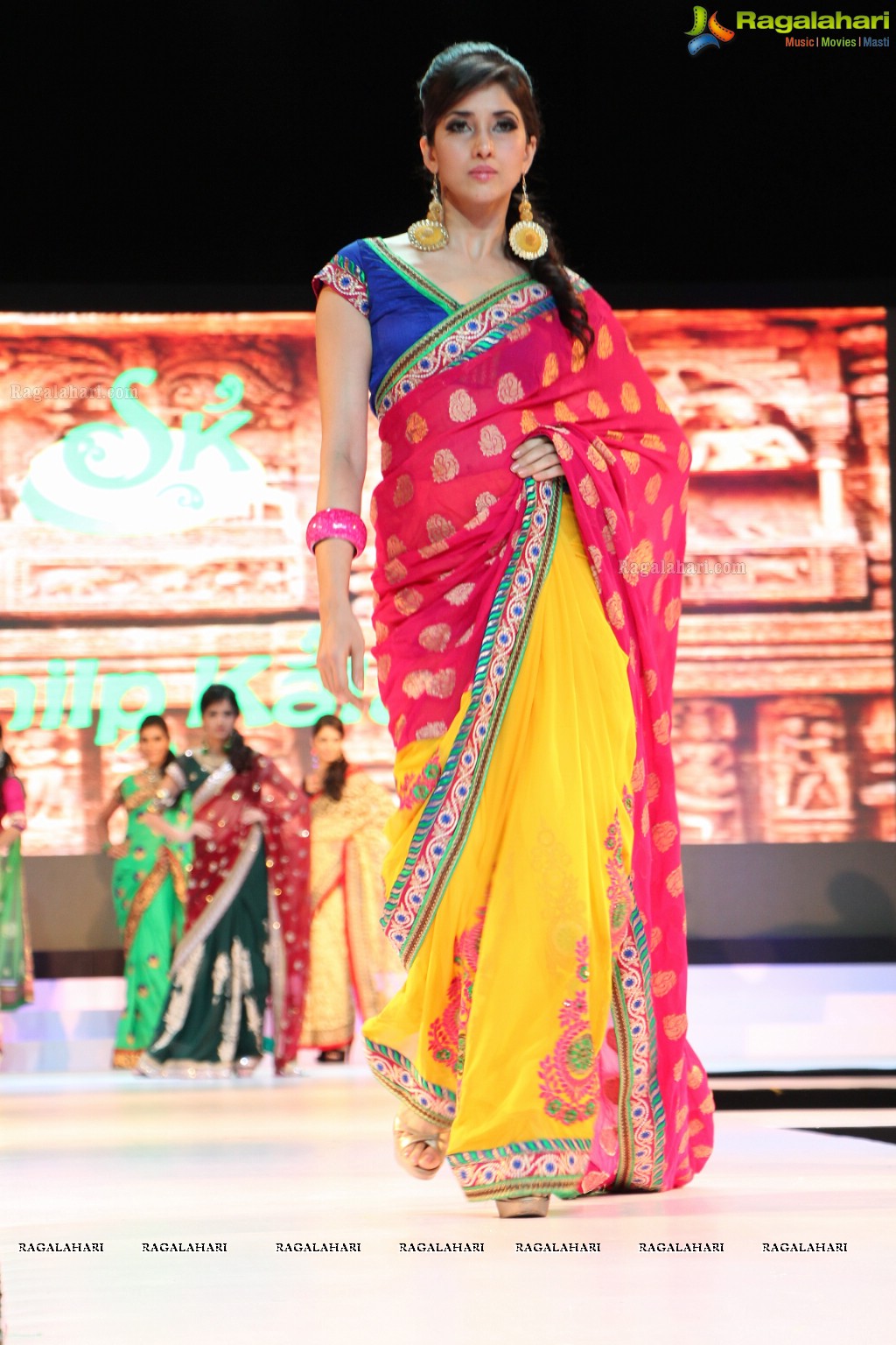 Surat Dreams Fashion Thrills Season IV