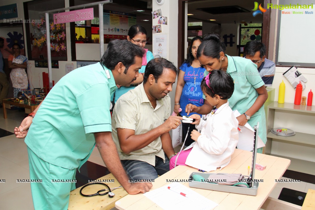 Father's Day 2013 Celebrations by Kidihou Children's Museum and Livlife Hospitals
