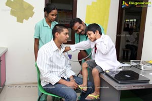 Fathers Day 2013 Celebrations by Livlife Hospitals