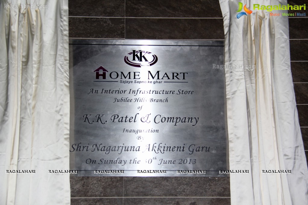 Nagarjuna Launches Home Mart