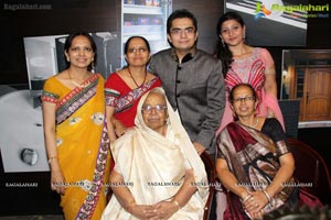 Nagarjuna Launches Home Mart