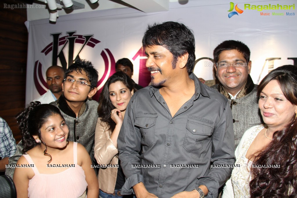 Nagarjuna Launches Home Mart