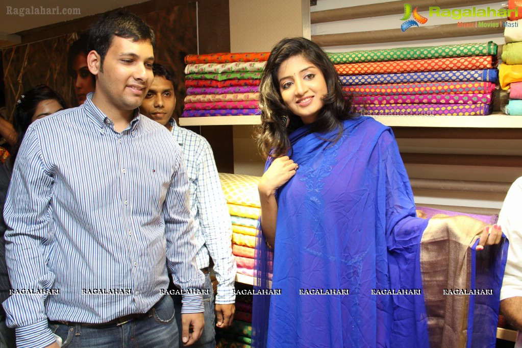 Poonam Kaur Launches F-studio