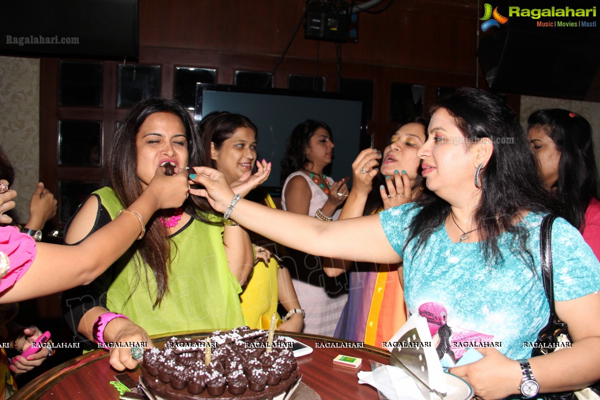 Rhea Melwani Birthday Party at 10 Downing Steet, Hyderabad