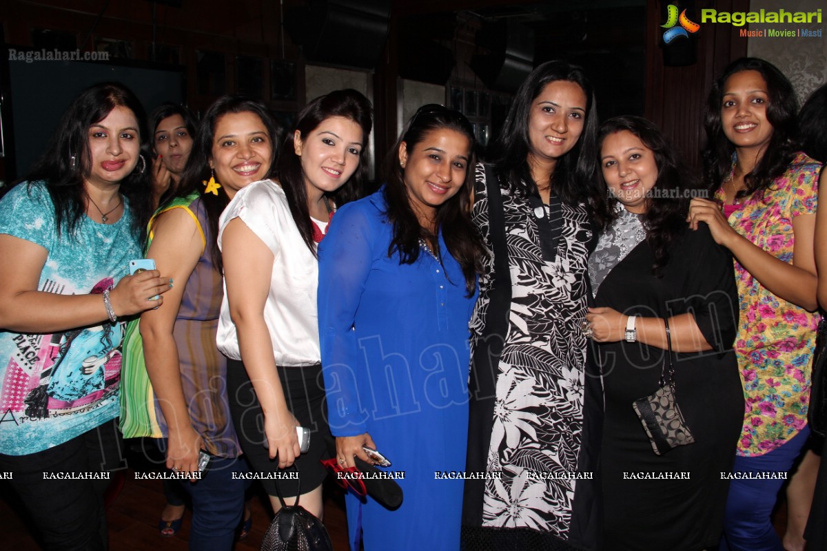 Rhea Melwani Birthday Party at 10 Downing Steet, Hyderabad