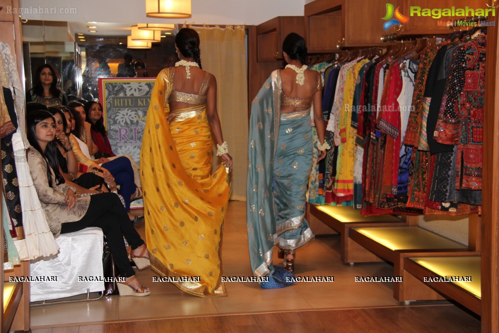 Ritu Kumar & Ritz Presents Couture Collection of Panchvastra & Chanderi