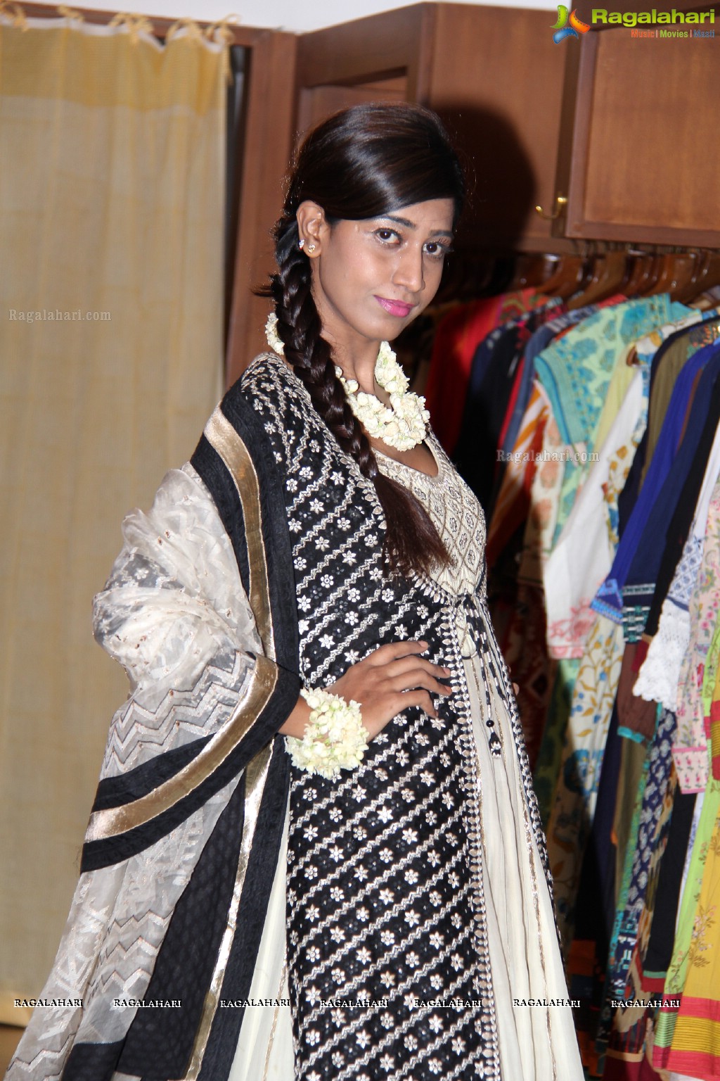 Ritu Kumar & Ritz Presents Couture Collection of Panchvastra & Chanderi