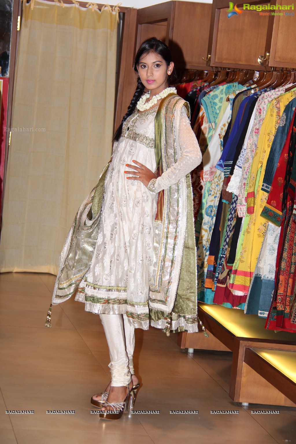 Ritu Kumar & Ritz Presents Couture Collection of Panchvastra & Chanderi