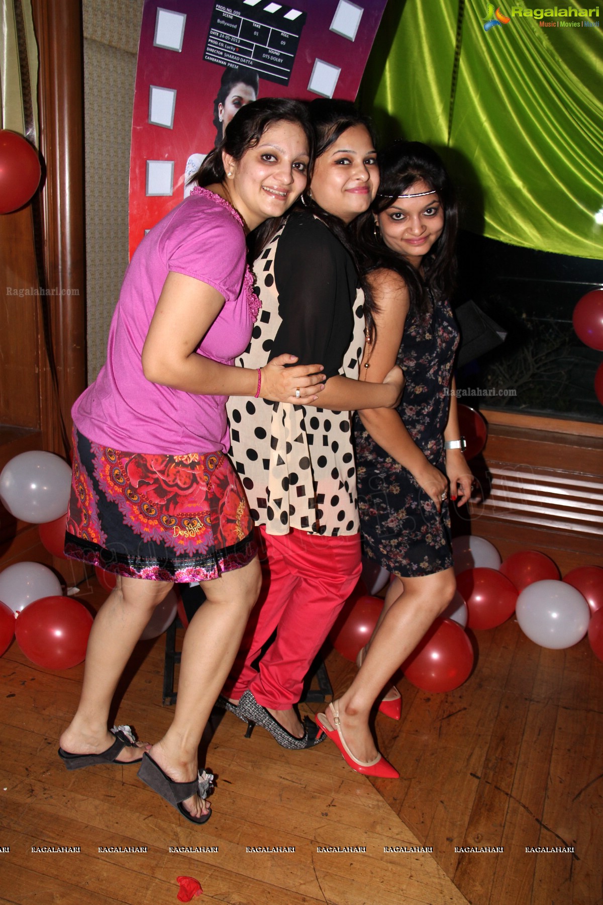 Sparks and Sizzles Retro Nite by Nidhi Gunjan