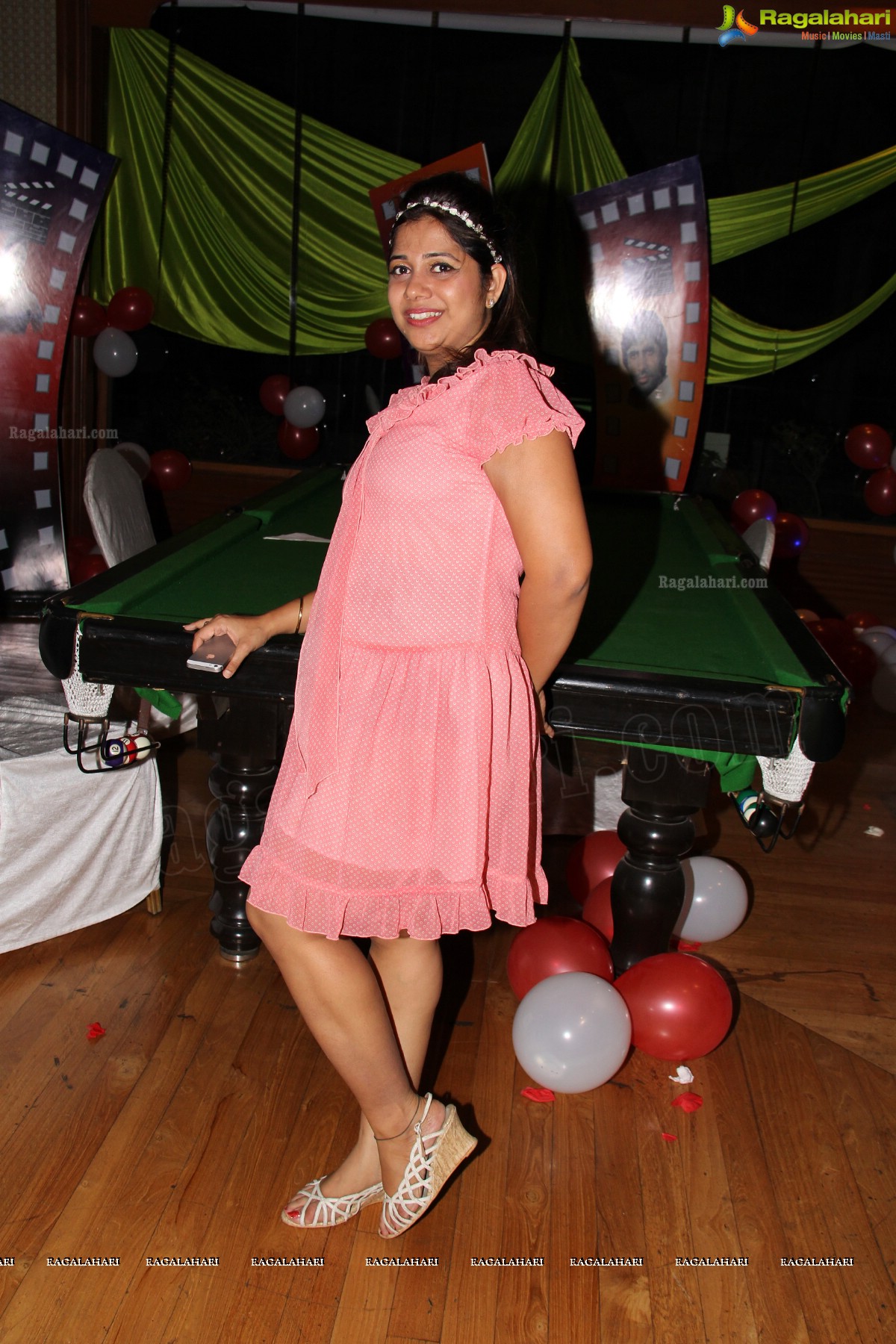 Sparks and Sizzles Retro Nite by Nidhi Gunjan