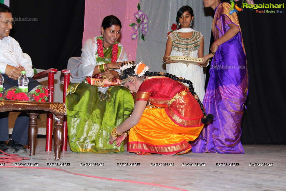 Bharatanatyam Arangetram by Dondeti Srija Reddy at Ravindra Bharathi