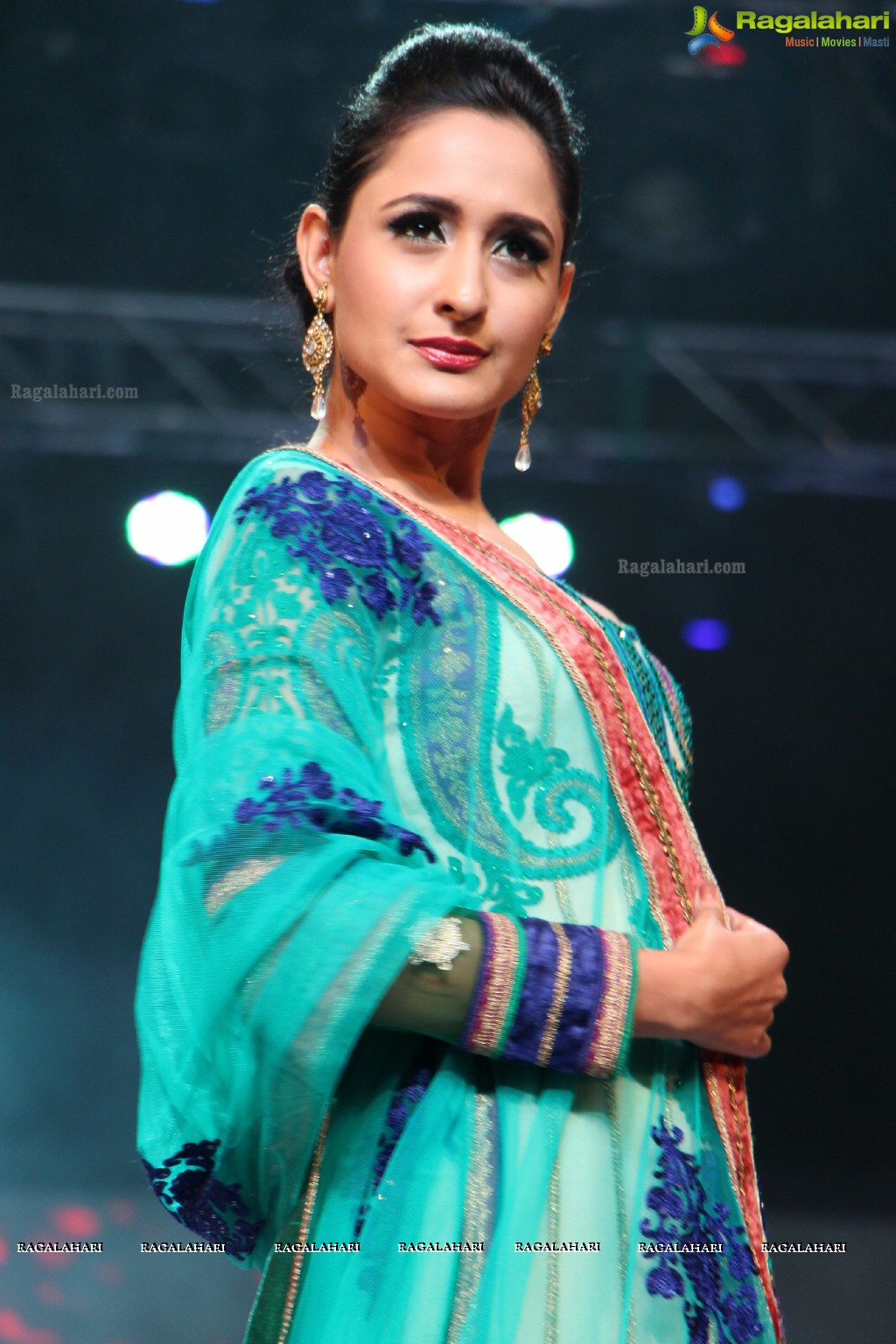 Surat Dreams Fashion Show - Day 2