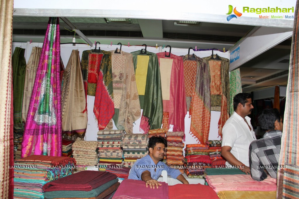 Silk Of India Exhibition, Hyderabad