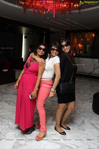 Namita Kanodia's Party to Celebrate Amita Piyush Mrs. India International 2013