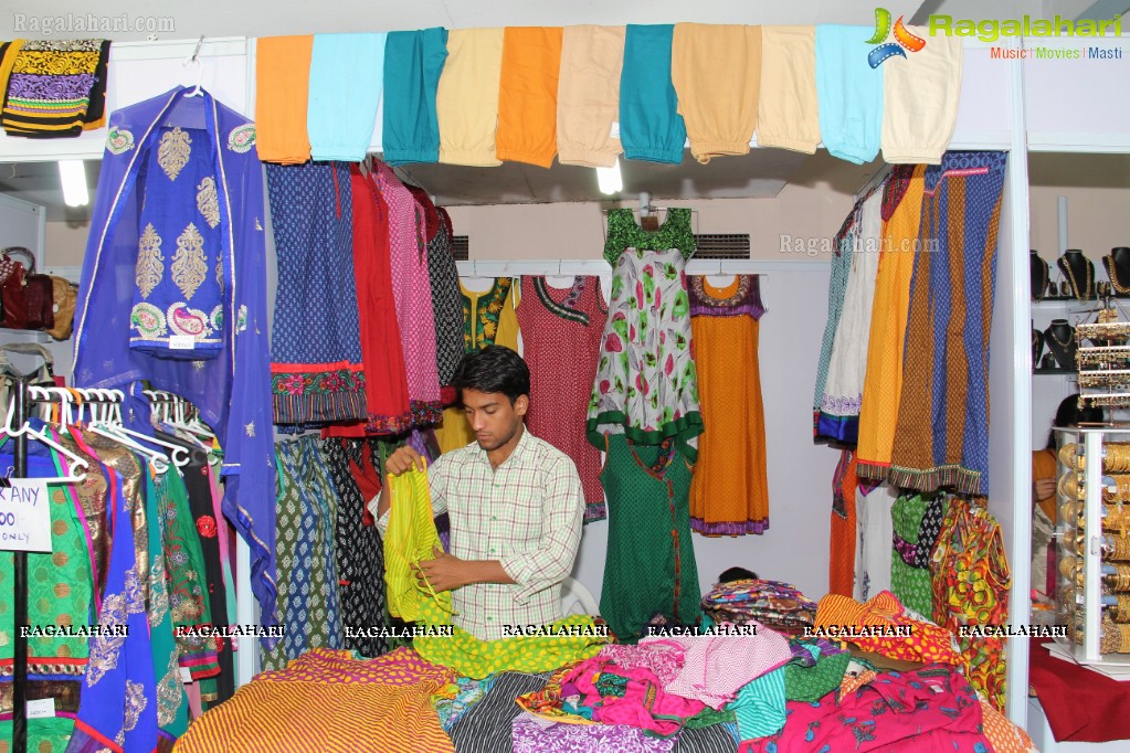 Trendz Exhibition (June 2013) at Satya Sai Nigamagamam, Hyderabad