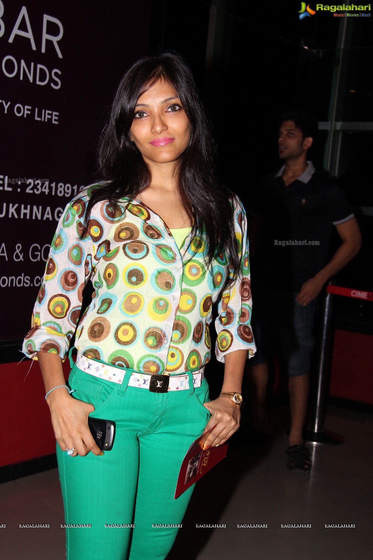 Yeh Jawaani Hai Deewani Special Screening by Bisket Entertainments