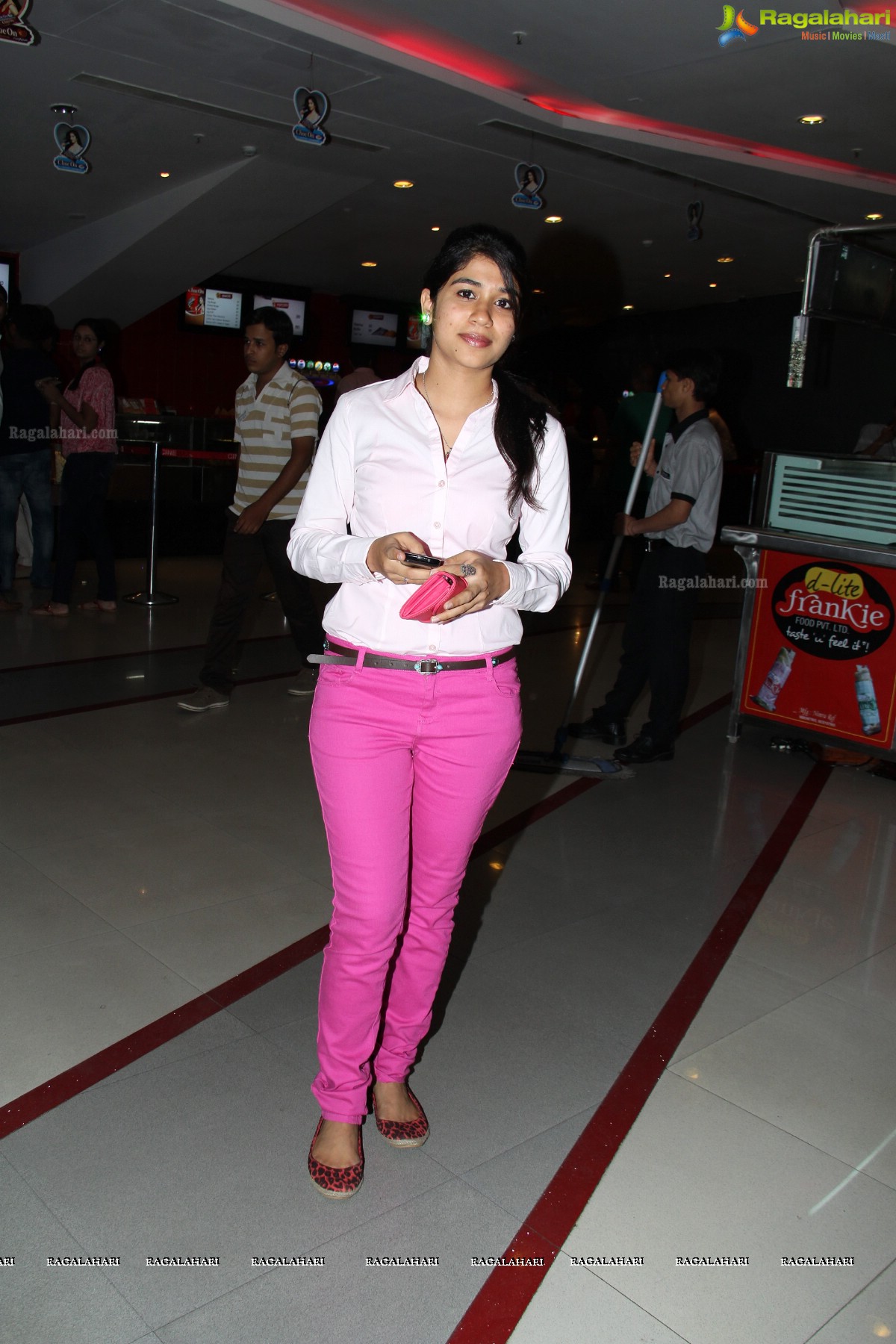 Yeh Jawaani Hai Deewani Special Screening by Bisket Entertainments