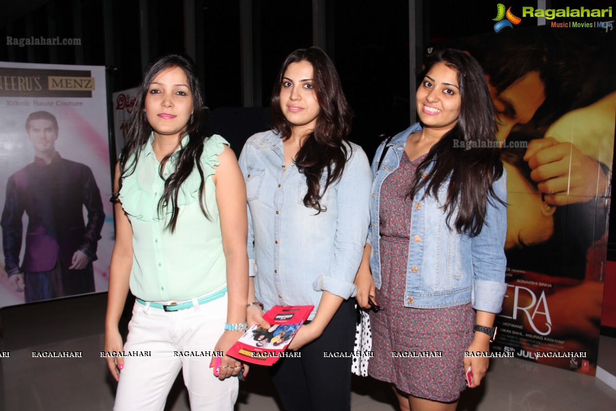 Yeh Jawaani Hai Deewani Special Screening by Bisket Entertainments