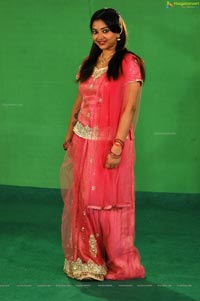 Makdee Girl Swetha Basu Beautiful Stills