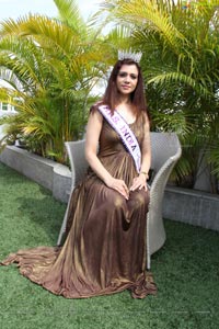 Mrs. India International 2013 Amita Piyush Motwani