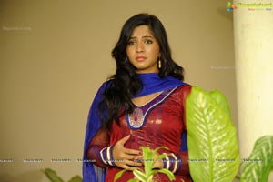 Nisha Shah Wallpapers