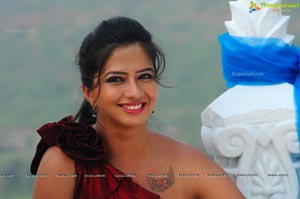 Nisha Shah Wallpapers