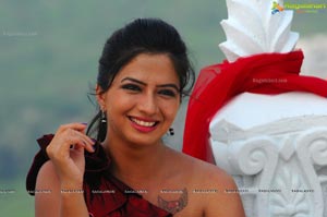 Nisha Shah Wallpapers