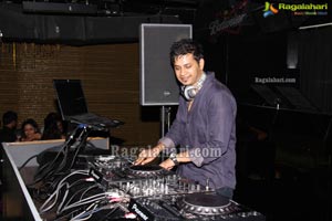 Kismet Pub Hyderabad Photos