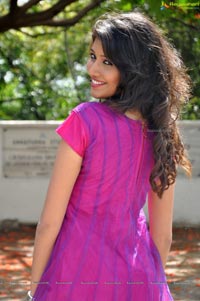 Heroine Akhila Photo Gallery