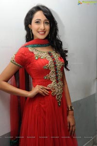 Dega Heroine Pragya